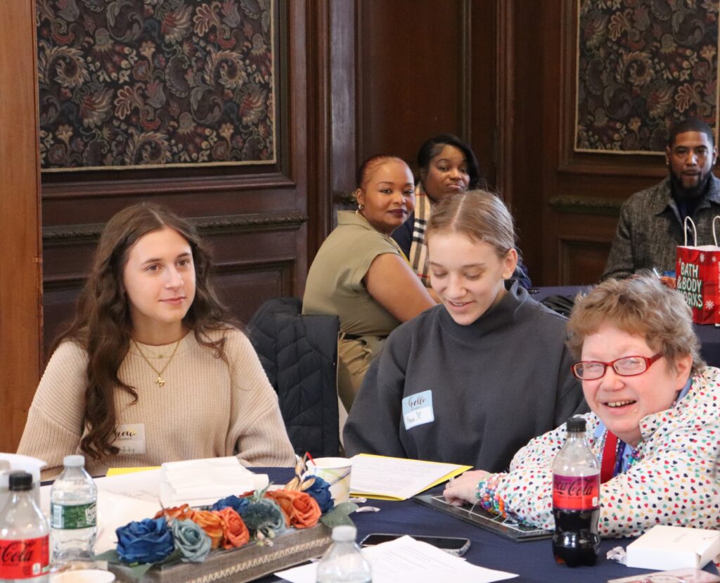 Citizens self-advocates and DSP Pathways students create vision boards together.